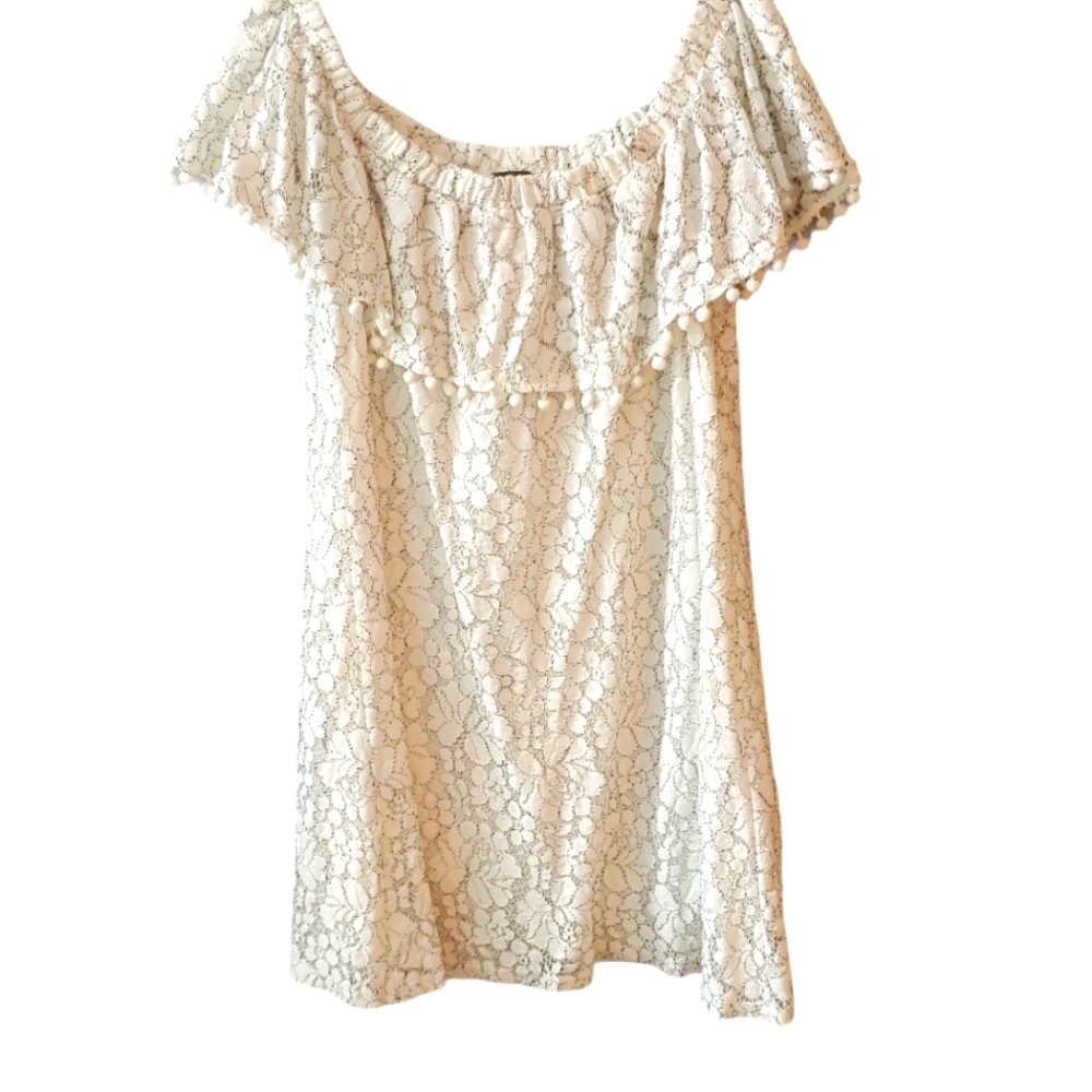 Lily Rose Off the Shoulder Cream and Black Lace Dress with Ruffle Size Medium